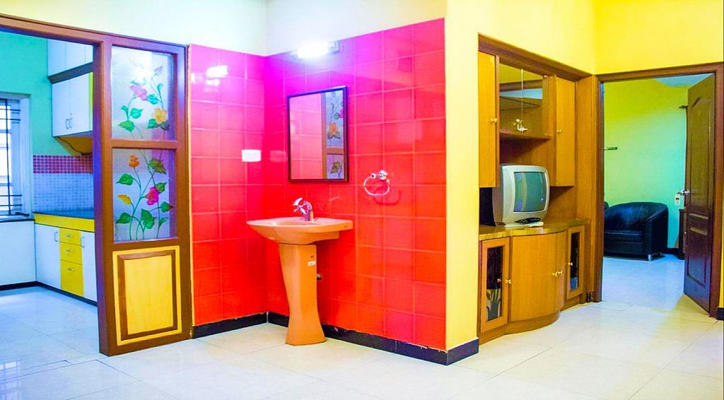 Hotel Silver Oak Ooty Ngoại thất bức ảnh