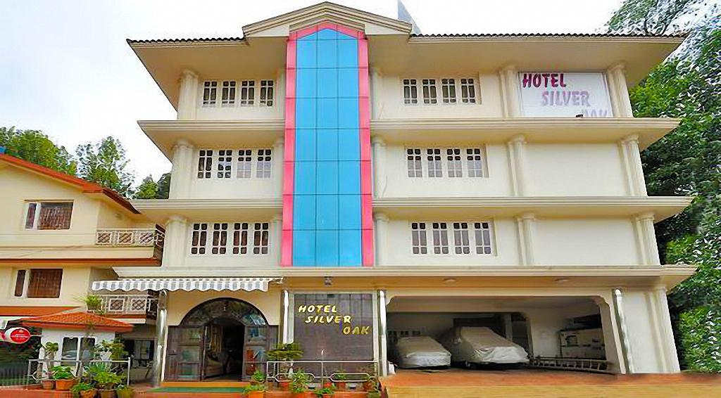 Hotel Silver Oak Ooty Ngoại thất bức ảnh